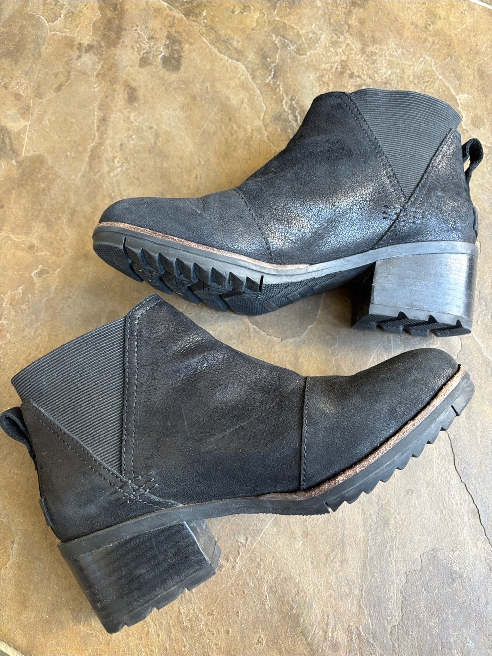 Sorel Cate Chelsea Boot - Picture 7 of 11